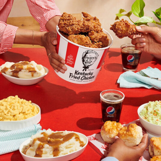 kfc kiosks small2