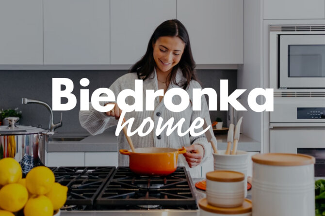 Biedronka home logo.